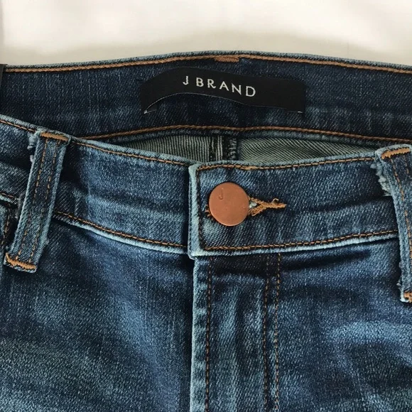 J Brand Claude Mid Rise Cigarette Jeans in “Idolize” size 27 NWT